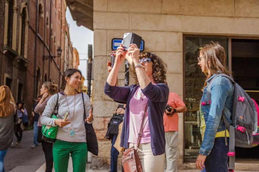 The Highlights of Verona Small Group Walking Tour - Piazza dei Signori: where you understand the city’s public life