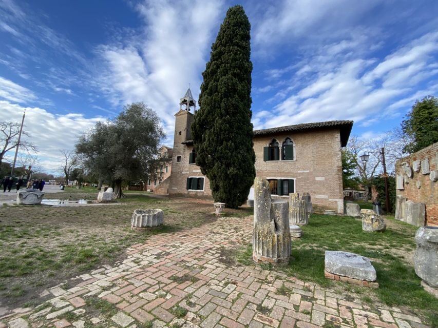 The islands of Venice. Torcello Burano Murano - What I’d bring, what to wear, and what to skip