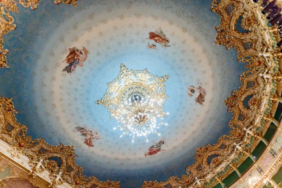 The Majestic Teatro La Fenice: Guided Tour in Venice - Can you stay after the tour? Yes, and that changes the value