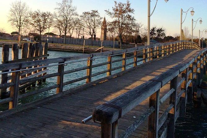 The Secret Corners of Burano - Why Burano Feels Different From Crowded Venice Streets