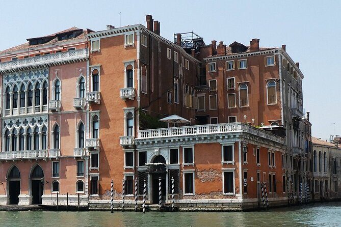 Tour on the Trails of Commissario Brunetti in Venice - Booking the Venice Brunetti walk: what you’re really paying for