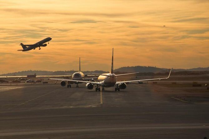 Transfer from Padova to Venice City Airport/Port or v.v. - Private Padua–Venice Transfers: what you’re really paying for