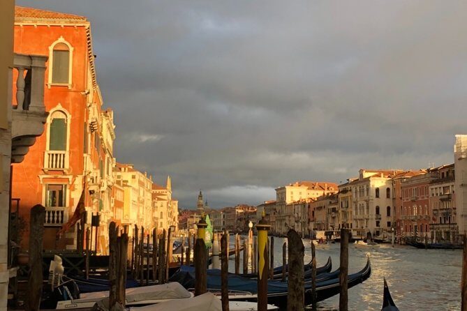 two-hour walk from Rialto to San Marco between history, traditions and art - Piazza San Marco and the Basilica di San Marco: timing, dress, and rules