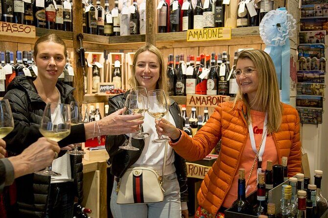 Unique Wine tasting in Verona, with Amarone docg - Snack pairings that make the wines click