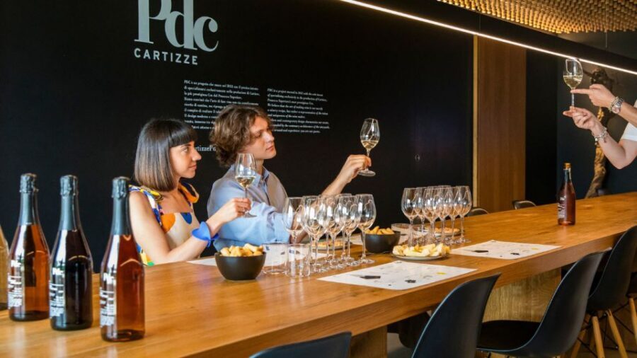Valdobbiadene: degustazione Prosecco con stuzzichini - A guided mini course on Cartizze Prosecco