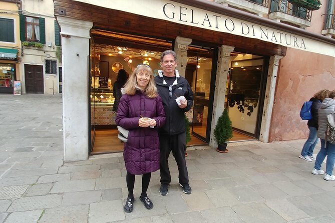 Venetian Cicchetti Street Food and Sightseeing Walking Tour - Pacing, Footwear, and Staying With the Small Group