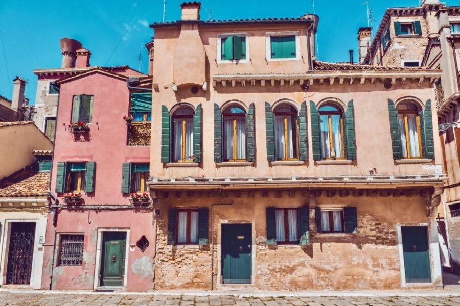 Venice: 1.5-Hour Walking Tour - Campo Santa Maria Formosa: why this square matters