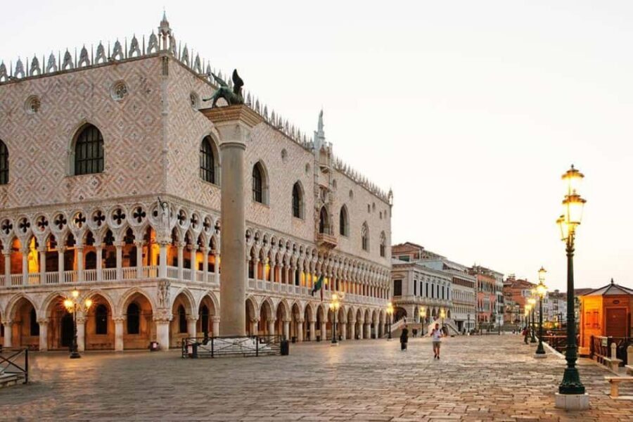 Venice: 1-Hour Panoramic Boat Tour - Price and value: what you pay for at $28