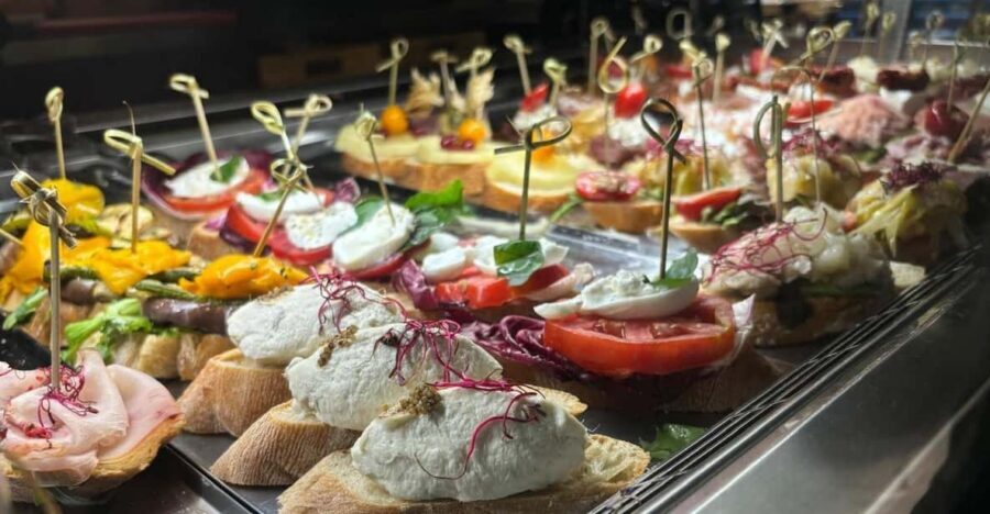 Venice: 10 shades of Cicchetti and Wine - Veneto wine pairing: what’s included and how to order next