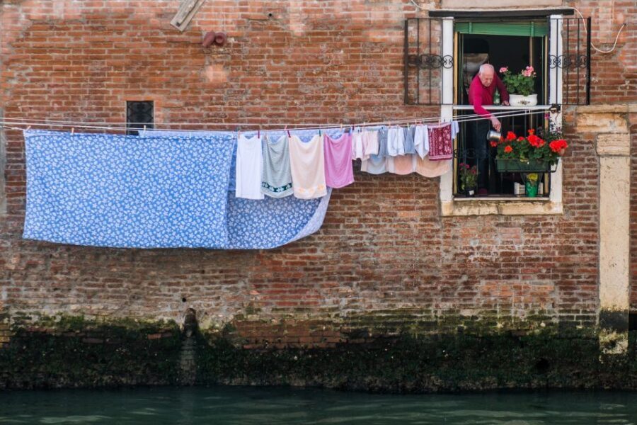 Venice: 2-Hour Private Photo Walk - Meeting at Bancogiro: where the walk starts (and why that location helps)