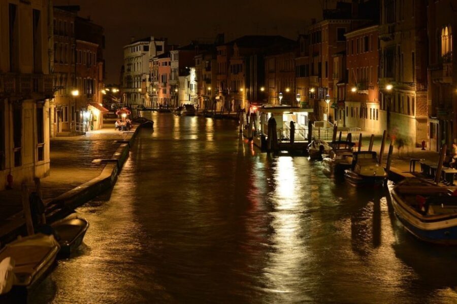 Venice: 2-Hour Private Walking Tour at Night - Key things I’d plan around