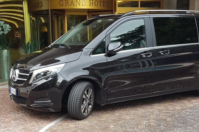 Venice Airport VCE to Venice Hotels Transportation - From VCE Arrival Hall to Your Chauffeur: Fast Sight, Clear Start