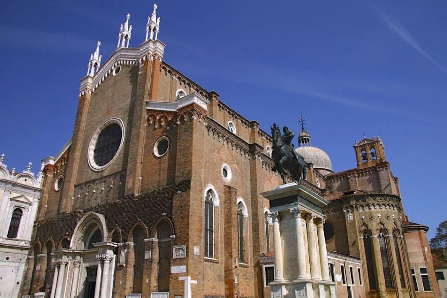 Venice Art and Architecture Private Walking Tour - Meeting at Campo San Bartolomeo and what 2 hours feels like
