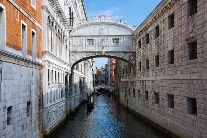 Venice Art Walking Tour with Gondola Ride - Key highlights to clock before you go