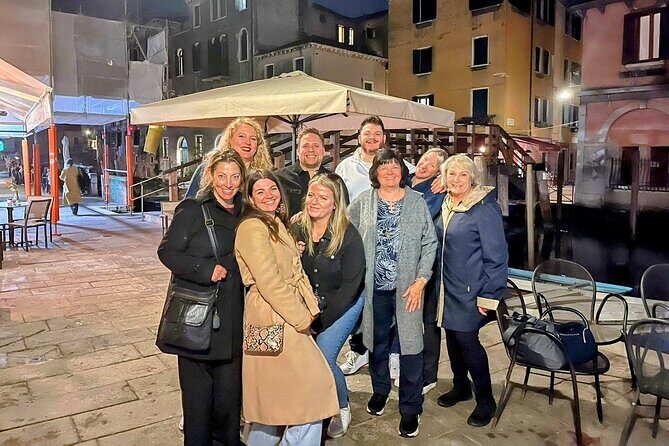 Venice Bacaro Food Tour: Eat and Drink like a Venetian - Calle de la Malvasia: Osteria Atmosphere and More Cicchetti