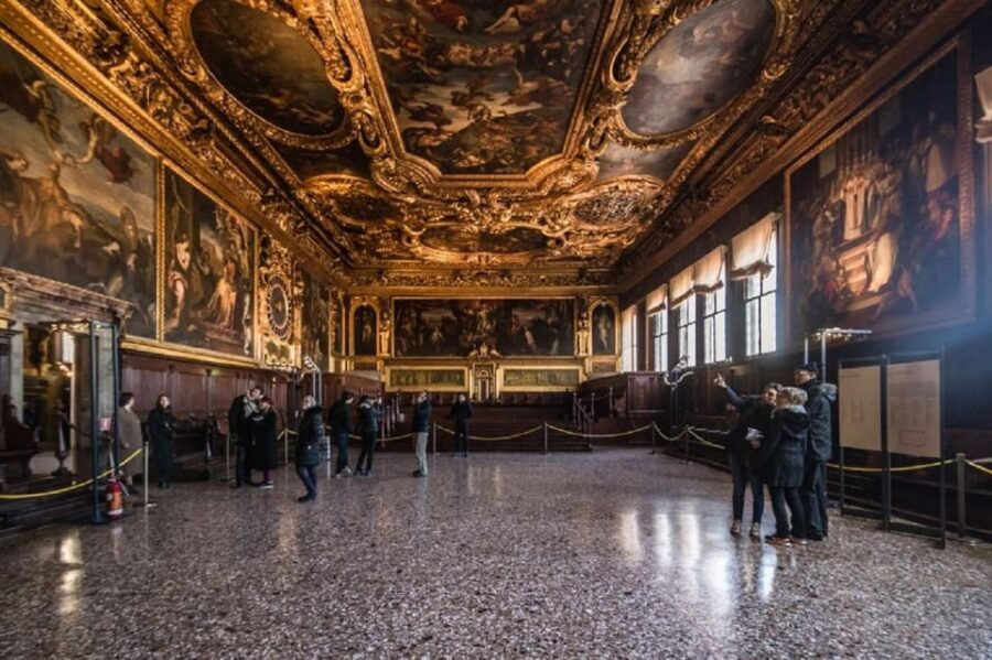 Venice: Basilica and Doge's Palace Priority Ticket and Tour - Doge’s Palace: Power, Politics, and Those Staircases