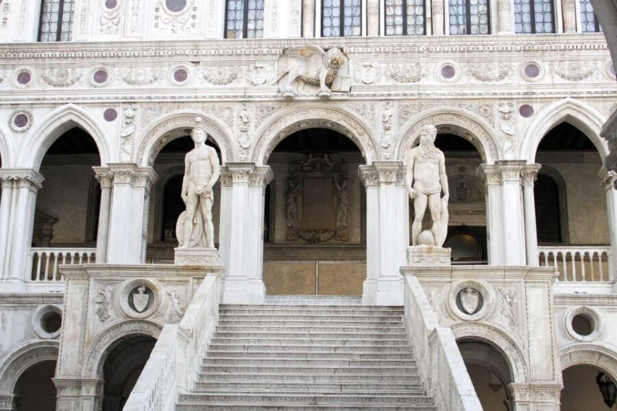 Venice: Basilica+ Doge's Palace+ Lagoon Islands-Guided Tour - Value check: does $142.74 feel fair for what you actually get?