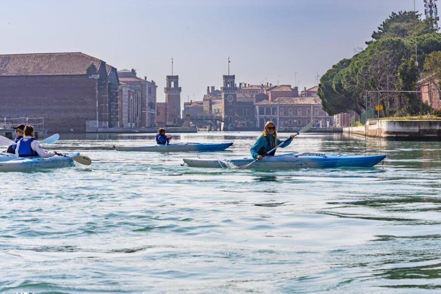 Venice Beginner's Kayak Tour in the Medieval Arsenal - Kayaking on the Arsenal waters: technique meets the historic setting