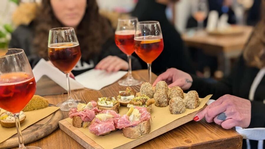 Venice: Cicchetti, Spritz, and Wine Tour in Ghetto Ebraico - Meeting at Gam Gam: start where locals actually hang out