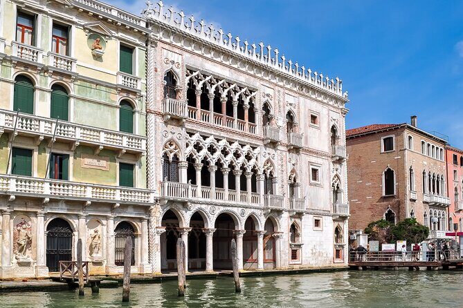 Venice City Center Exclusive Guided Walking Tour - Finding the start point near Piazza San Marco