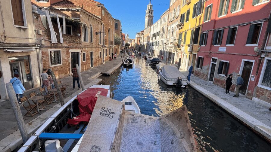 Venice City Escape: "The beggar and the cloak" - Key things to know before you play