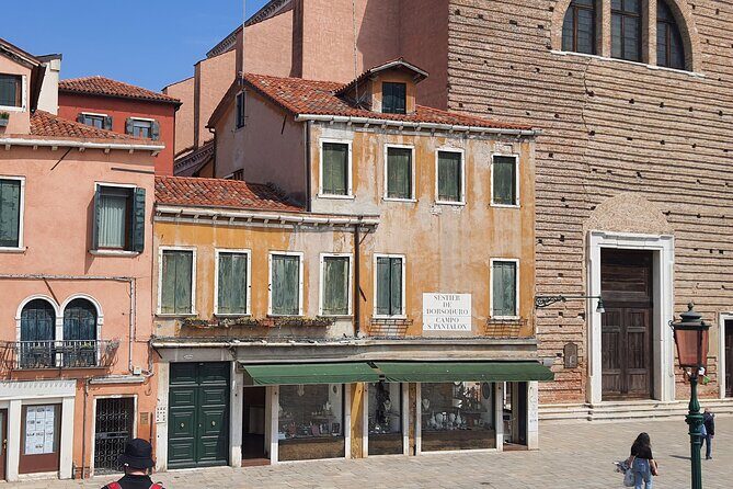 Venice City Highlights Guided Tour for Kids & Families - Stop 4: Rialto Bridge and the Marketplace Finish