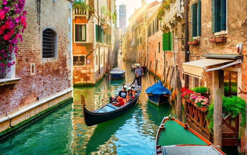 Venice: City Pass 30+ sights, St. Marks Museums & Gondola - Key highlights