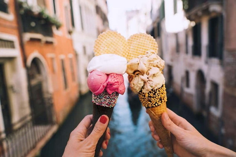 Venice: City Pass 30+ sights, St. Marks Museums & Gondola - Guided Walking Tour Through Venice: Use It for Your Bearings