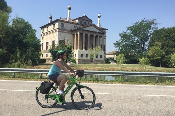 Venice Countryside Bike Tour - La Malcontenta and the Villa Foscari Palladio viewpoint