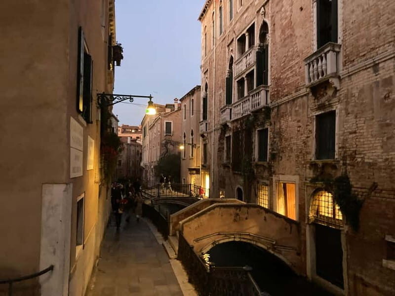 Venice: Crimes, Legends, and Mysteries Sunset Tour - Key highlights worth clocking before you go