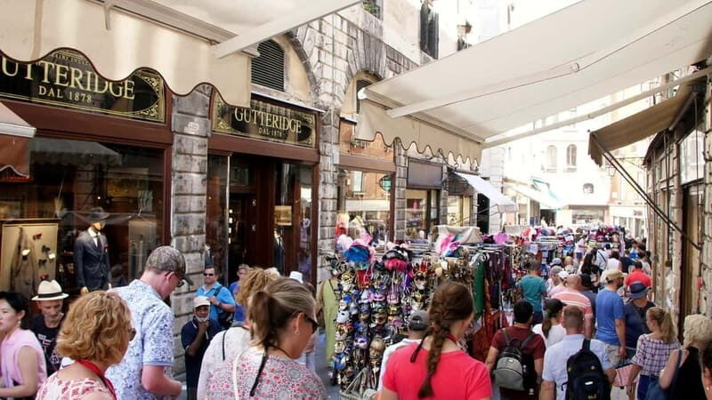 Venice : Discover Venice On Hidden Gems Guided Walking Tour - Doge’s Palace and the Procuratie: power, design, and symbolism