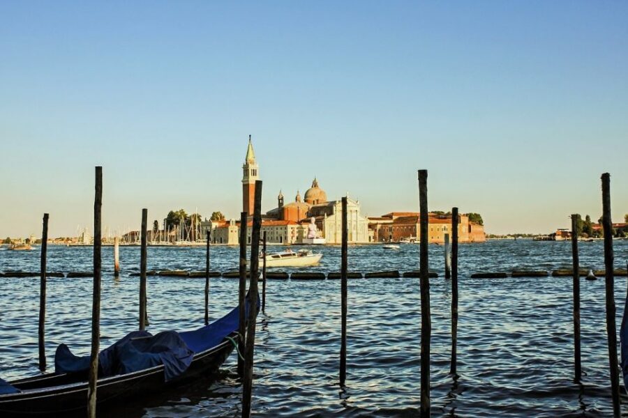 Venice: Doge's Palace and Basilica Skip-the-Line Guided Tour - Doge’s Palace and St Mark’s Basilica: the smart Venice combo
