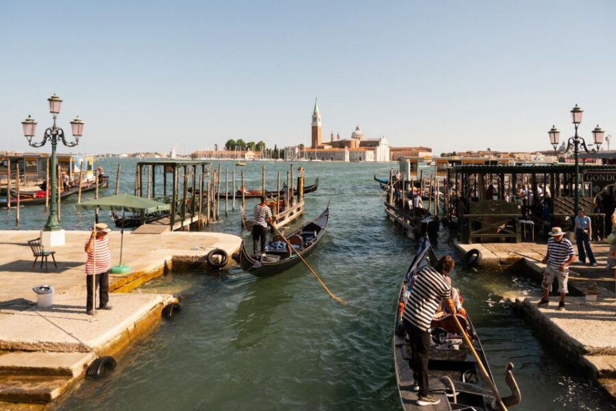 Venice: Doge's Palace and Basilica Tour with Gondola Ride - Who this tour is best for (and who should skip it)