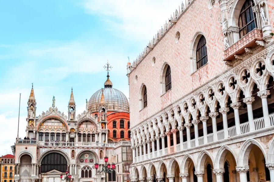 Venice: Doge's Palace and St. Mark's Basilica Tour - Fast-Track Venice: what you really get in 2.5 to 3 hours