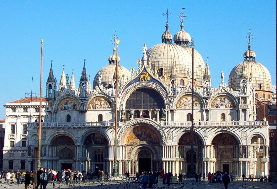 Venice: Doge's Palace and St. Mark's Private Walking Tour - Casanova’s cell: the human scale of the prison story