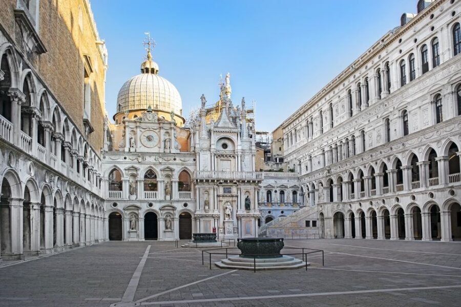 Venice: Doge's Palace & Bridge of Sighs Small Group Tour - Bridge of Sighs: the last view, the prison route, and the story behind the name