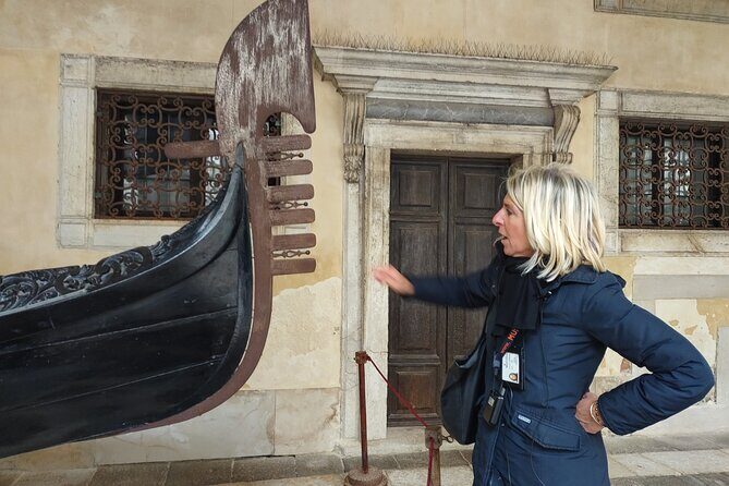 Venice: Doge's Palace Guided Tour With Tickets & Optional Gondola - Optional Gondola: A 30-Minute Grand Canal Reset