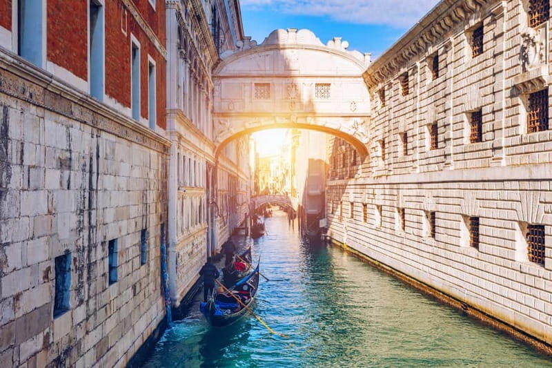 Venice: Doge's Palace & Prisons Tour - Finding the Royal Gardens meeting point (so you do not stress out)