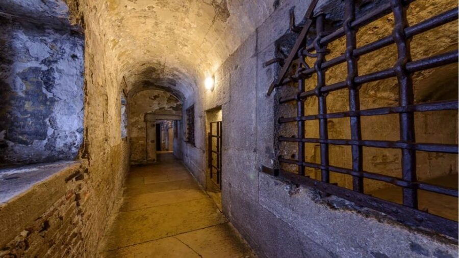 Venice: Doge's Palace Skip-the-Line Guided Tour - Key highlights worth your attention