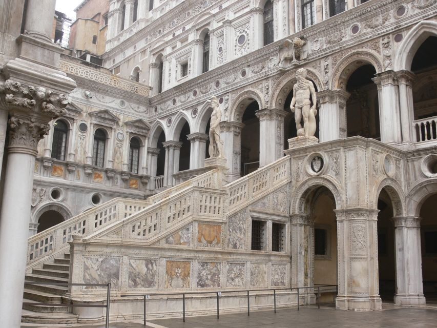 Venice: Doge's Palace Skip-the-Line Guided Tour - The Bridge of Sighs from the inside: why it feels different