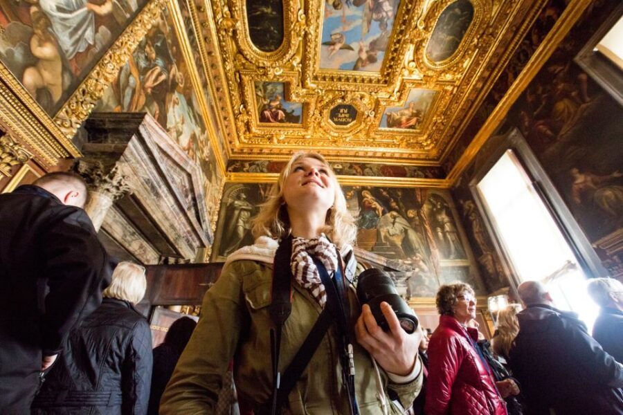 Venice: Doge's Palace Skip-the-Line Tour with Prisons - Venetian Prisons and the Casanova Connection