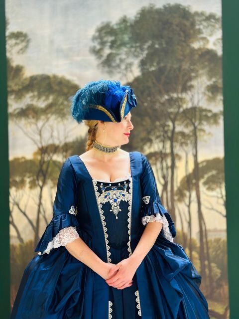 Venice: Dress-Up Experience - The Photo Souvenir: What You Walk Away With