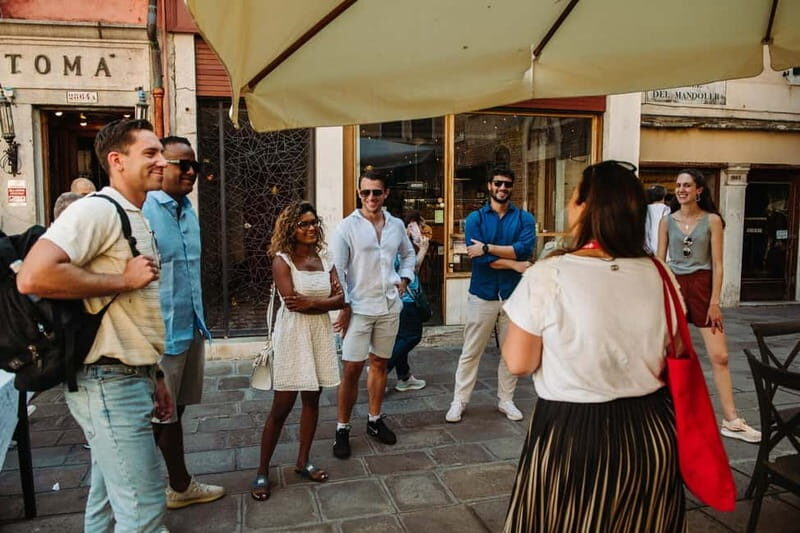 Venice: Eat & Drink Like a Local – Evening Cicchetti Tour - Stop-by-stop: what you’re likely to taste and why each place matters