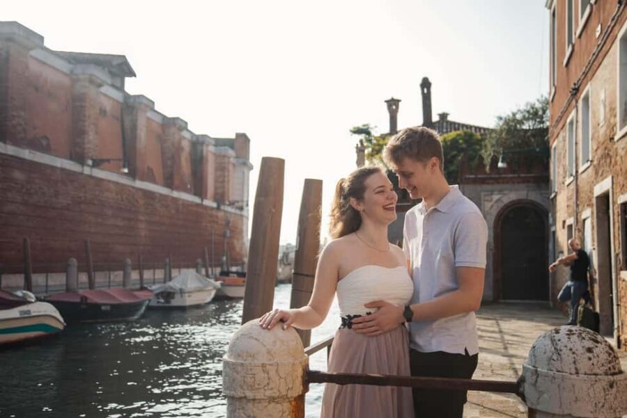 Venice: Exclusive Photoshoot in Hidden Locations - Santa Maria della Salute photo stop: getting the iconic dome in frame