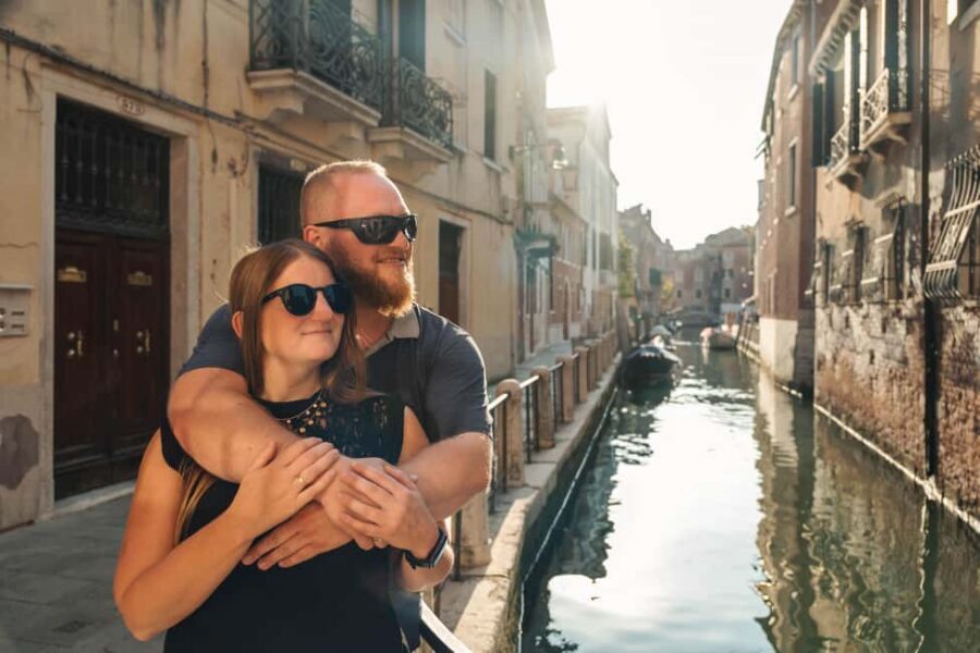 Venice: Exclusive Photoshoot in Hidden Locations - Private means it fits real people: Arianna and family-friendly pacing