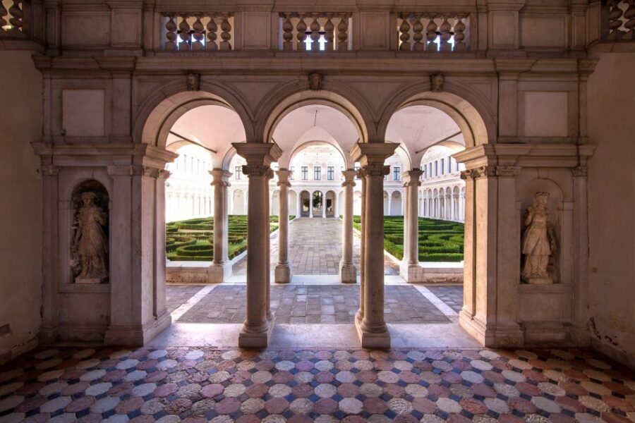 Venice: Explore San Giorgio Island with Ticket & Audio Guide - Meeting and Getting In Fast at the San Giorgio Maggiore Ticket Office