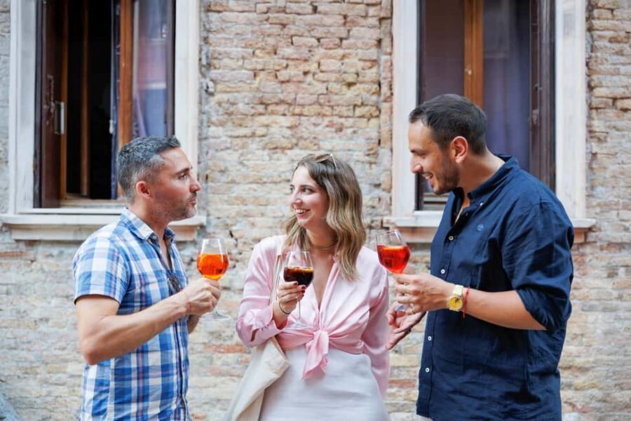 Venice Food Tasting Tour: Bites, Wine, Dinner & Local Guide - Price and value: what $92.19 buys you in real terms