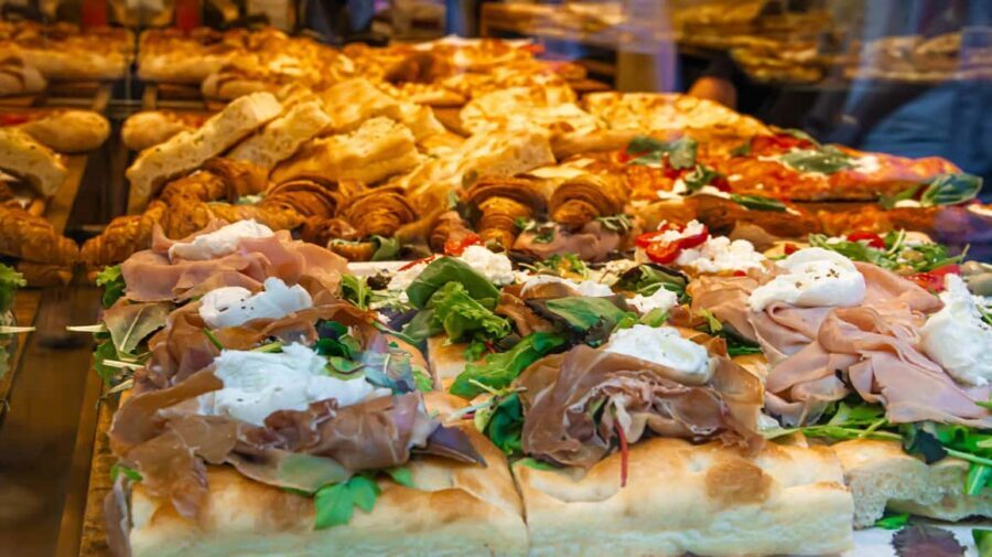 Venice: Food Tasting Tour with Cicchetti and Wine - Key things to know before you go