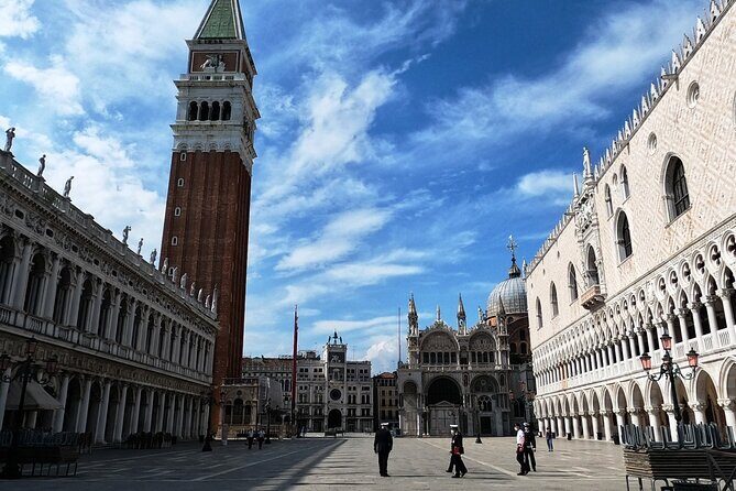 Venice for Kids: Family-Friendly Small-Group Walking Tour - Venice for Kids: why this style of tour works so well