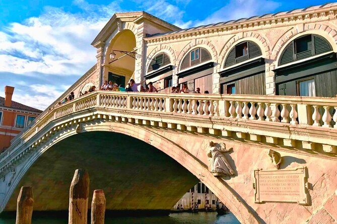 Venice for Kids: Family-Friendly Small-Group Walking Tour - How the guide keeps kids engaged without shortchanging adults